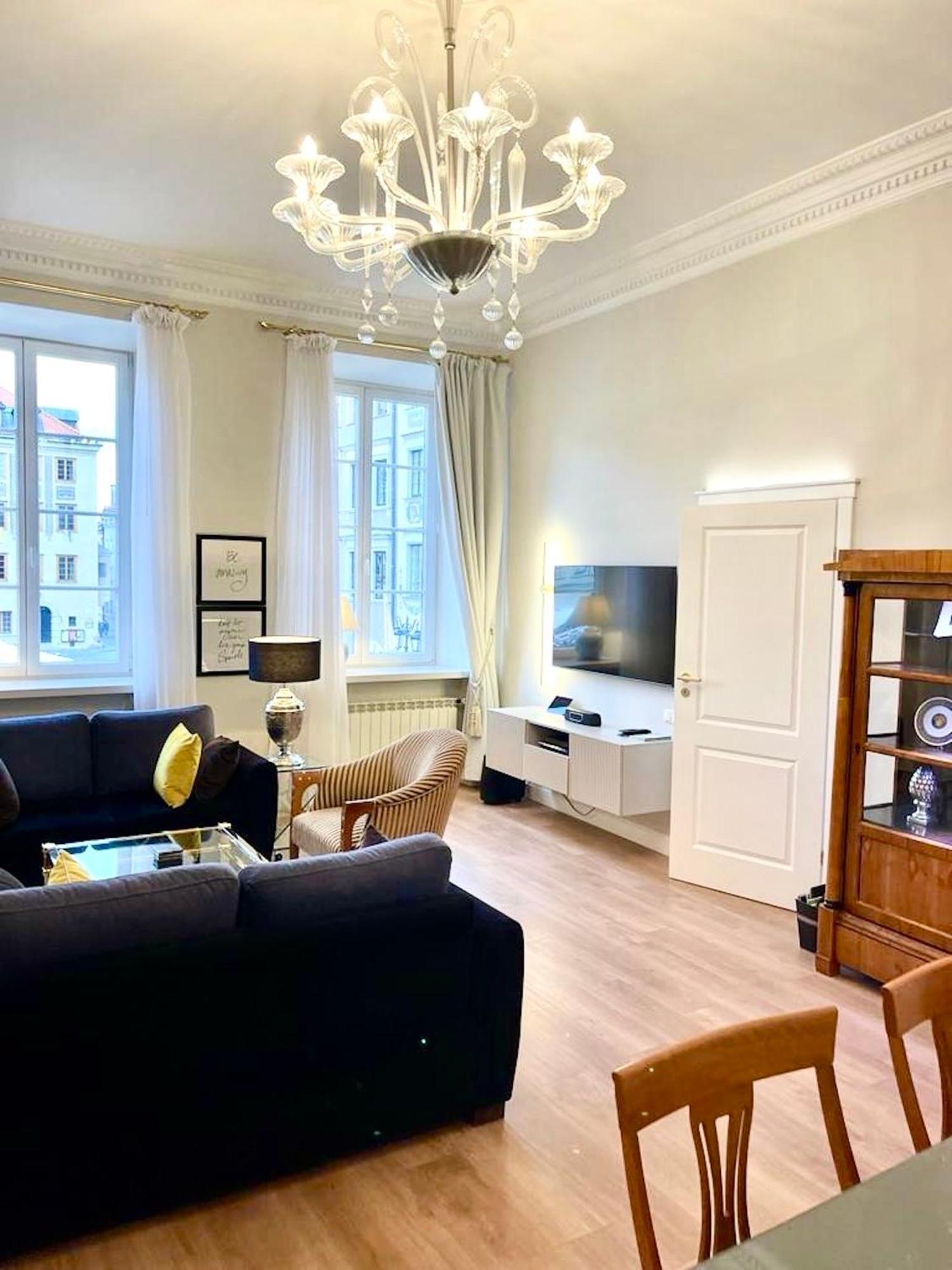 Mondrian Luxury Suites & Apartments Old Town Varsóvia Quarto foto