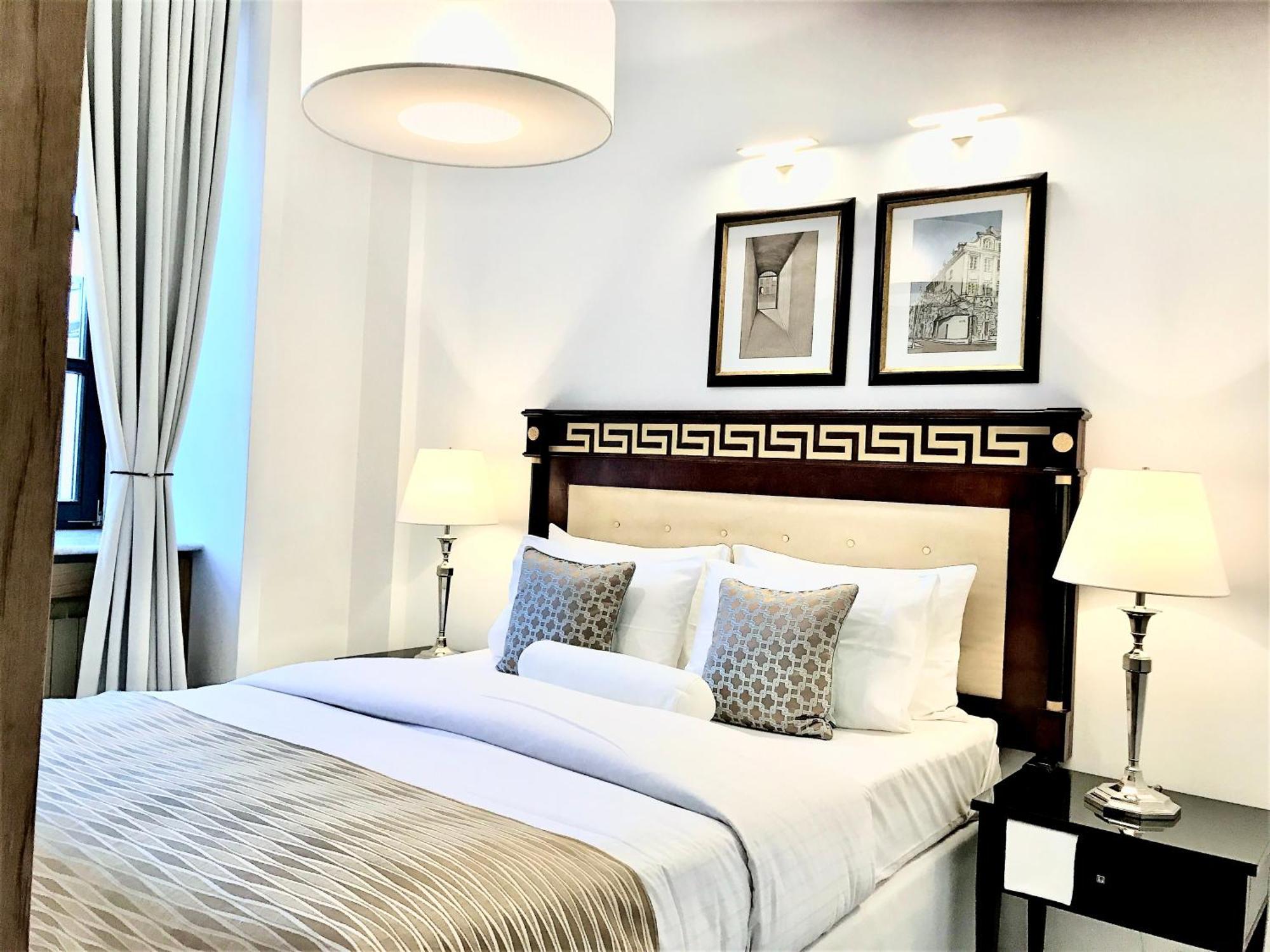 Mondrian Luxury Suites & Apartments Old Town Varsóvia Quarto foto